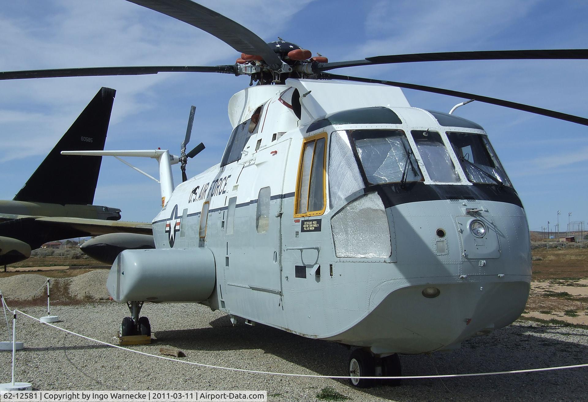 62-12581, Sikorsky JCH-3E C/N 61506, Sikorsky JCH-3E at the Air Force Flight Test Center Museum, Edwards AFB CA