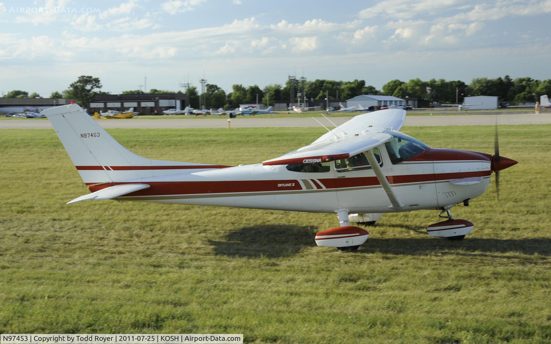 N97453, 1979 Cessna 182Q Skylane C/N 18267100, AIRVENTURE 2011