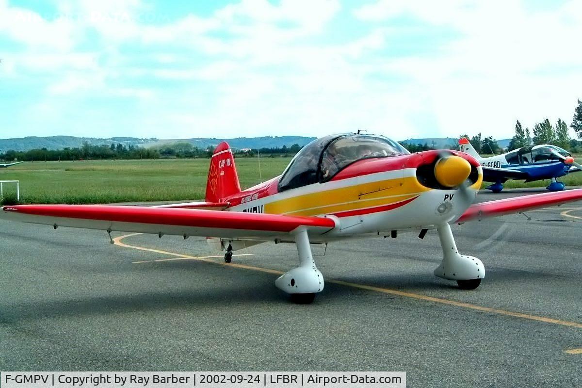 F-GMPV, Mudry CAP-10B C/N 260, F-GMPV   Mudry CAP.10B [260] Muret L'Herm~F 24/09/2002.