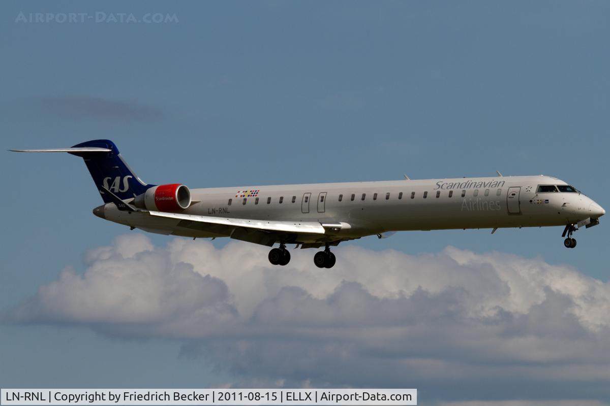 LN-RNL, 2010 Bombardier CRJ-900LR (CL-600-2D24) C/N 15250, on final RW24