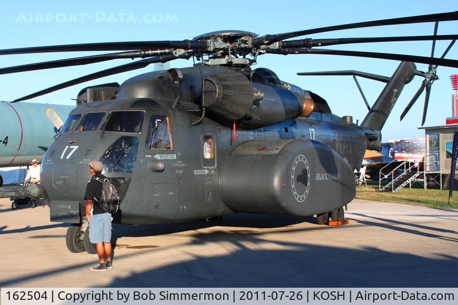 162504, Sikorsky MH-53E Sea Dragon C/N 65-516, On display at Airventure 2011.