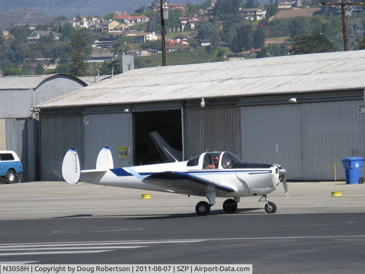 N3058H, 1946 Erco 415C Ercoupe C/N 3683, 1946 ERCO Ercoupe 415-C, Continental C85 85 Hp, holding short Rwy 22