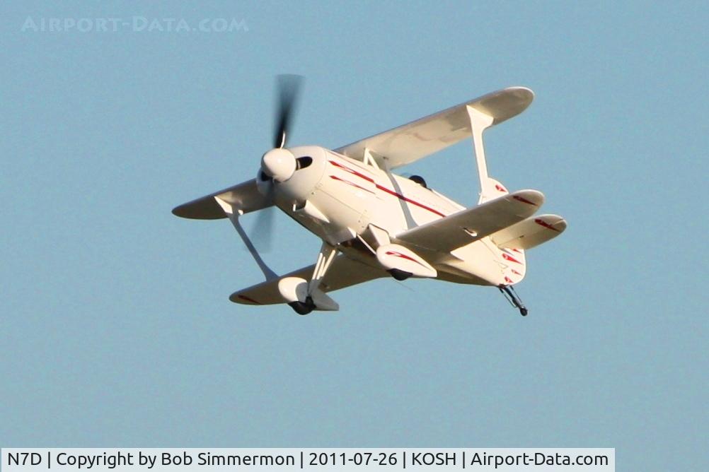 N7D, 1951 Payne Knight Twister KT-125 C/N D-1, Departing Airventure 2011.
