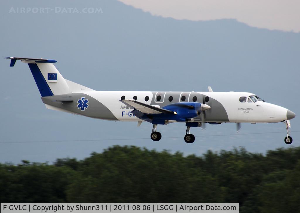 F-GVLC, 1991 Beech 1900C-1 C/N UC-168, Landing rwy 23