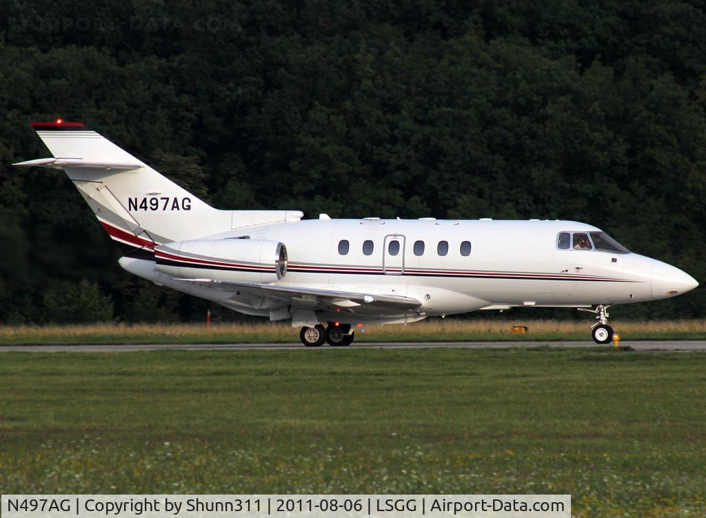 N497AG, 1999 Raytheon Hawker 800XP C/N 258439, Ready for take off rwy 23