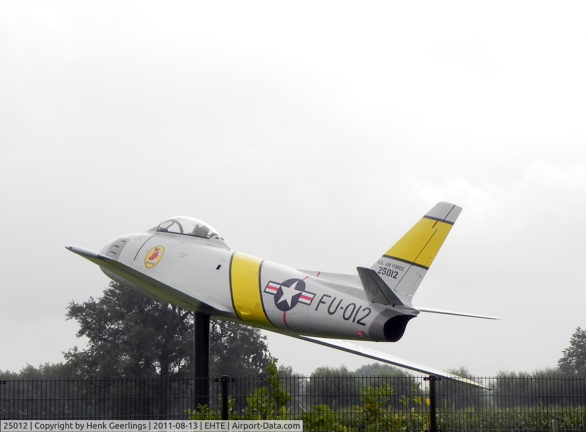 25012, Canadair CL-13B Sabre 6 C/N S6-1704, Gate Gard Teuge , EHTE , Airport.Ex German AF , JC-240