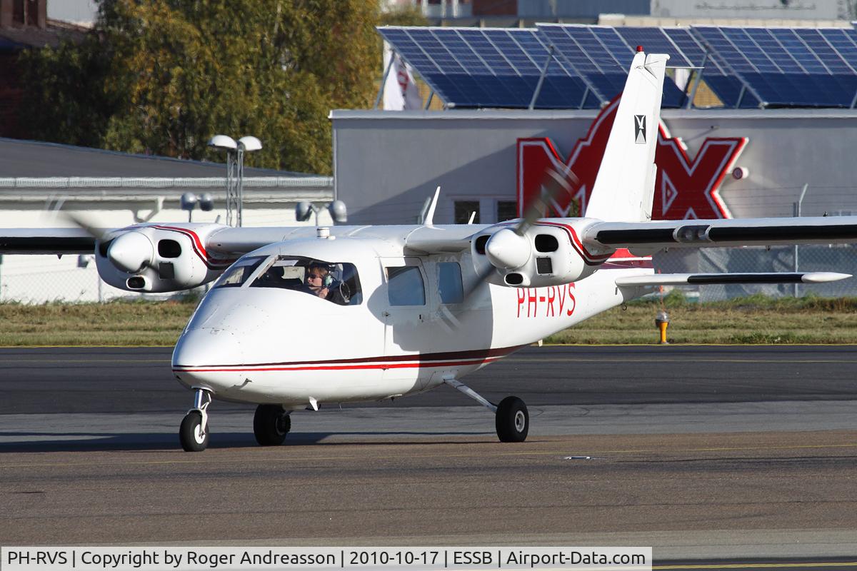 PH-RVS, 1977 Partenavia P-68B C/N 98, Special Air Services B.V