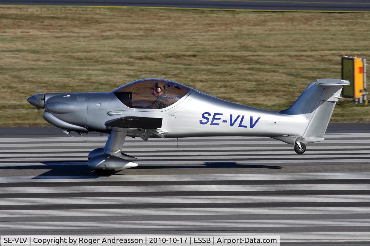 SE-VLV, 2008 Dyn'Aero MCR-01 ULC C/N 380, Takeoff rwy 30