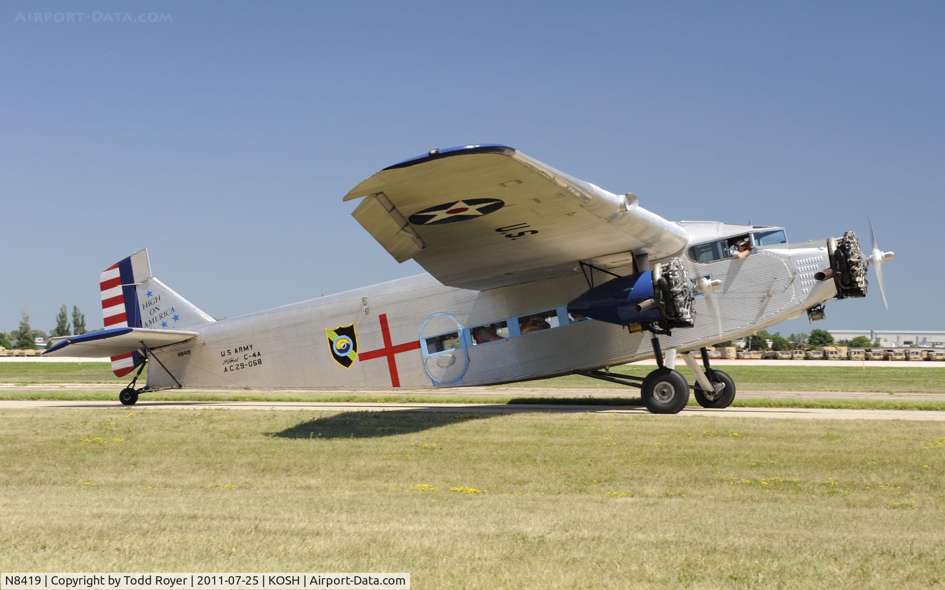N8419, 1929 Ford 5-AT-C Tri-Motor C/N 58, AIRVENTURE 2011
