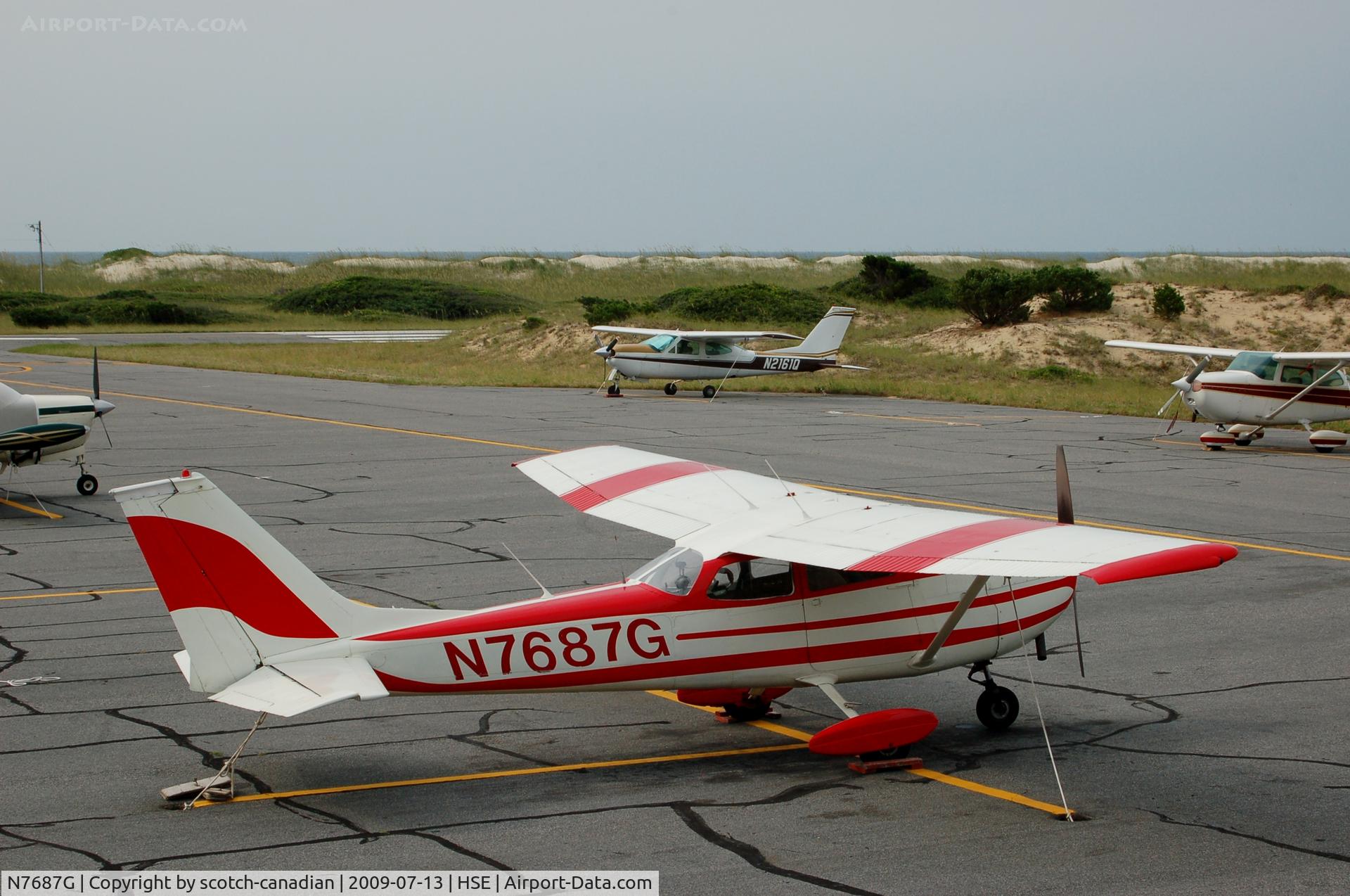 N7687G, 1970 Cessna 172L C/N 17259387, 1970 Cessna 172L N7687G at Billy Mitchell Airport, Frisco, NC