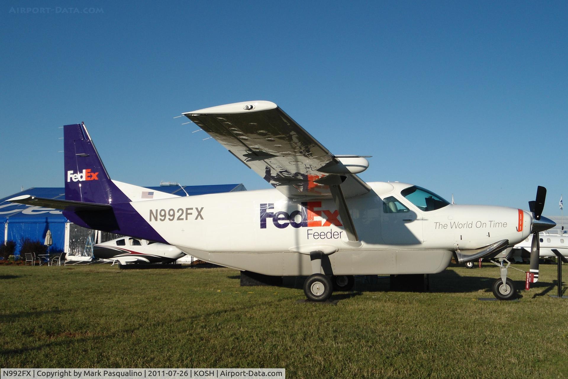 N992FX, Cessna 208B C/N 208B2288, Cessna 208B