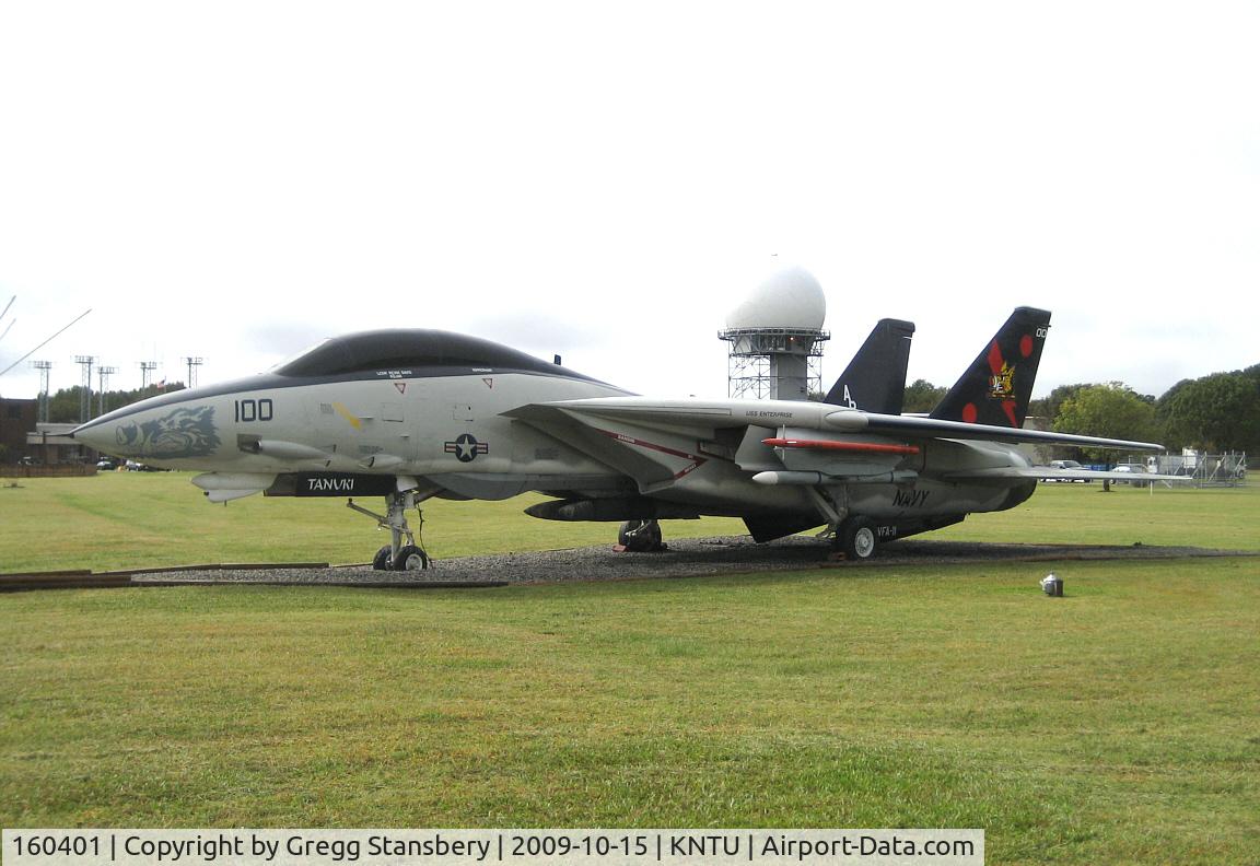 160401, Grumman F-14A Tomcat C/N 257, Tomcat on display with LCDR Kevin Davis on the pilots canopy.  He was killed during a Blues Angels show in South Carolina.