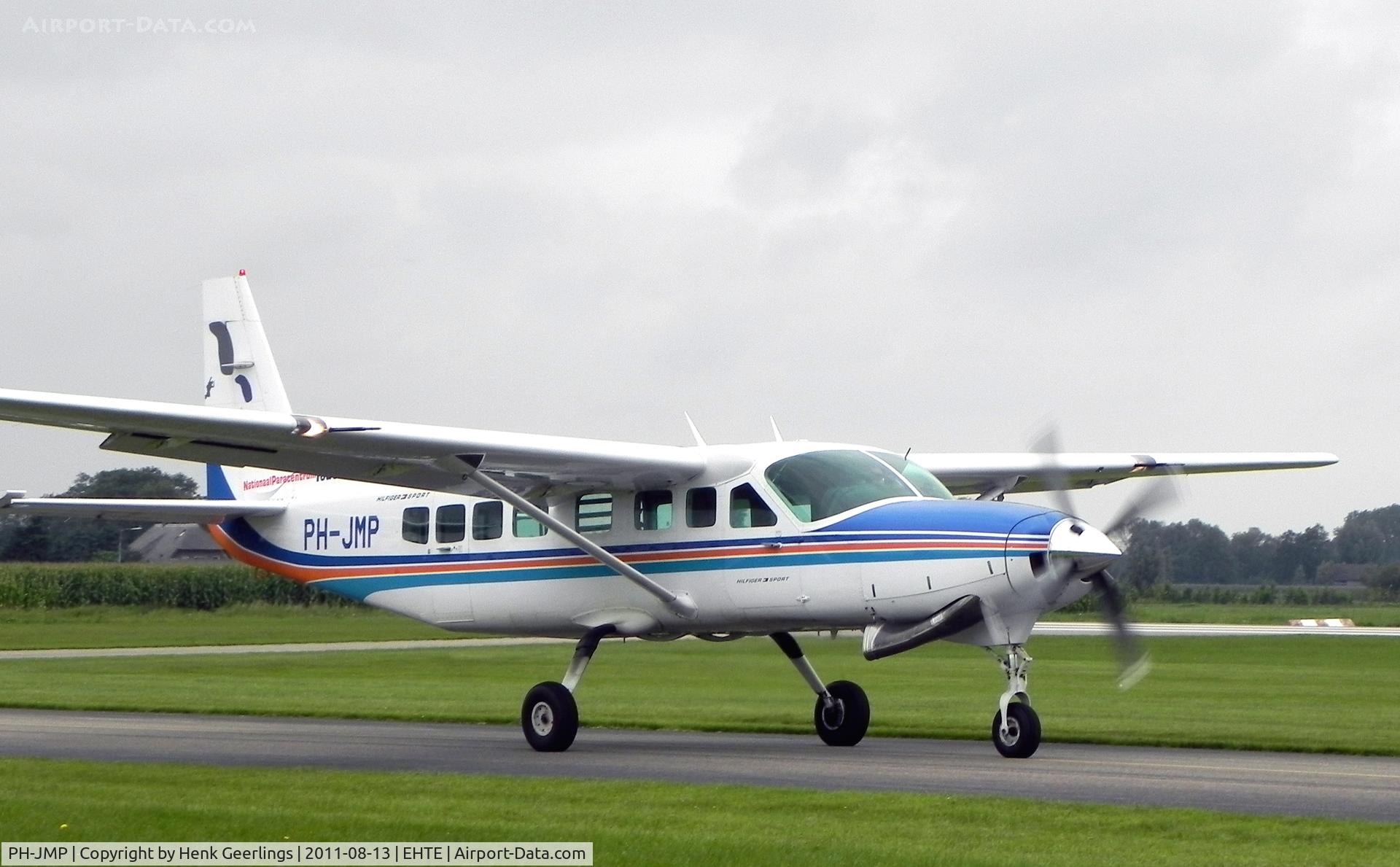 PH-JMP, 1997 Cessna 208B Supervan 900 C/N 208B-0583, Owner: Nationaal Parachutisten Centrum Teuge - National Para Center - Teuge