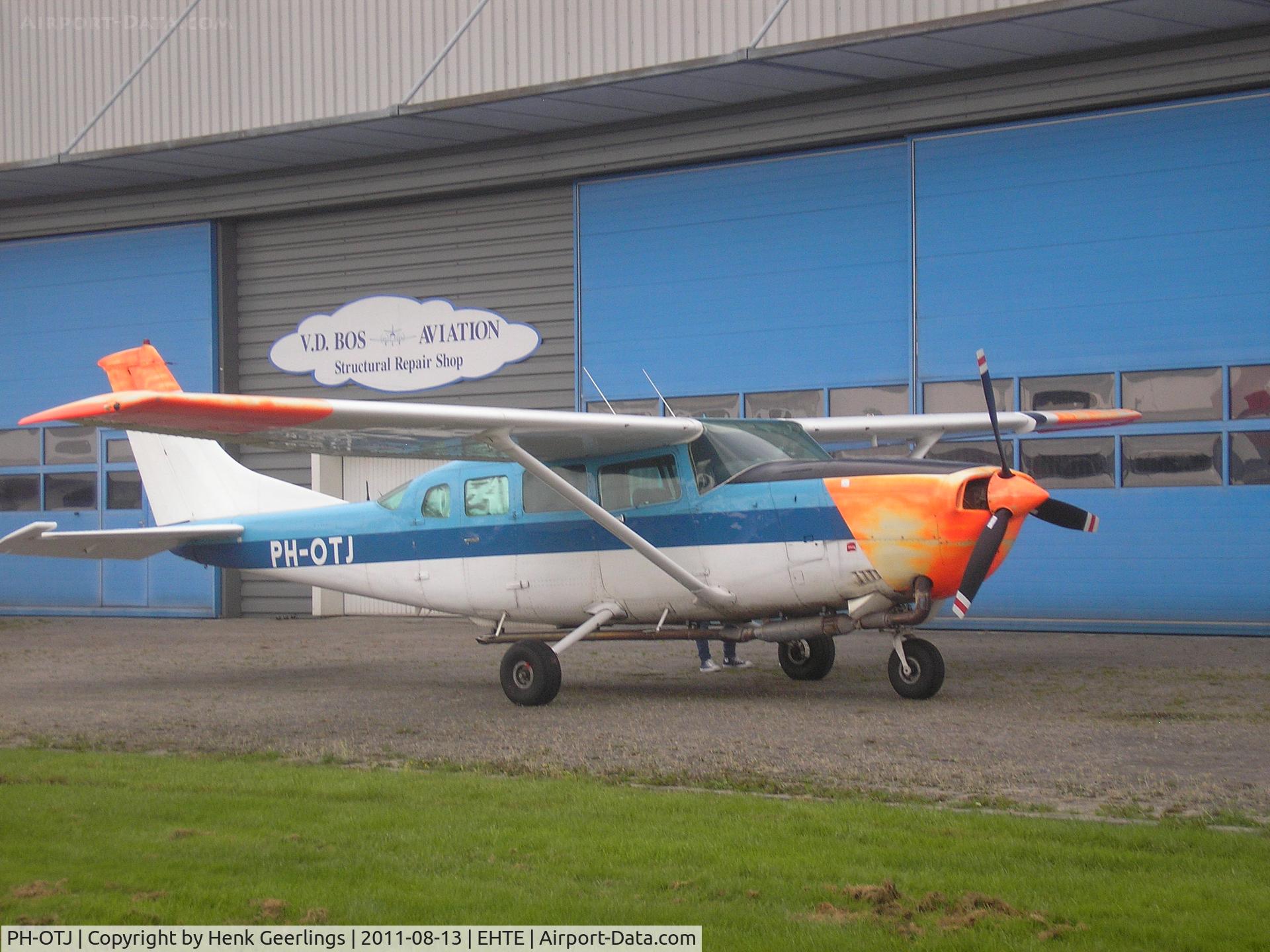 PH-OTJ, 1980 Cessna T207A Turbo Skywagon 8 C/N 20700590, Cessna Turbo Skywagon