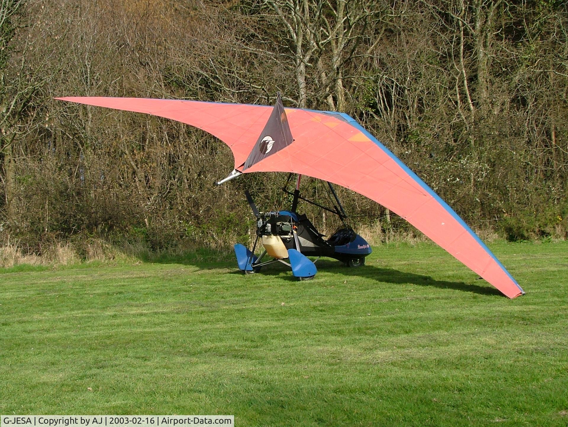 G-JESA, 1986 Southdown International Ltd Raven X C/N SN2232/0117, Raven Wing
Flash II Alpha Trike
Rotax 582
