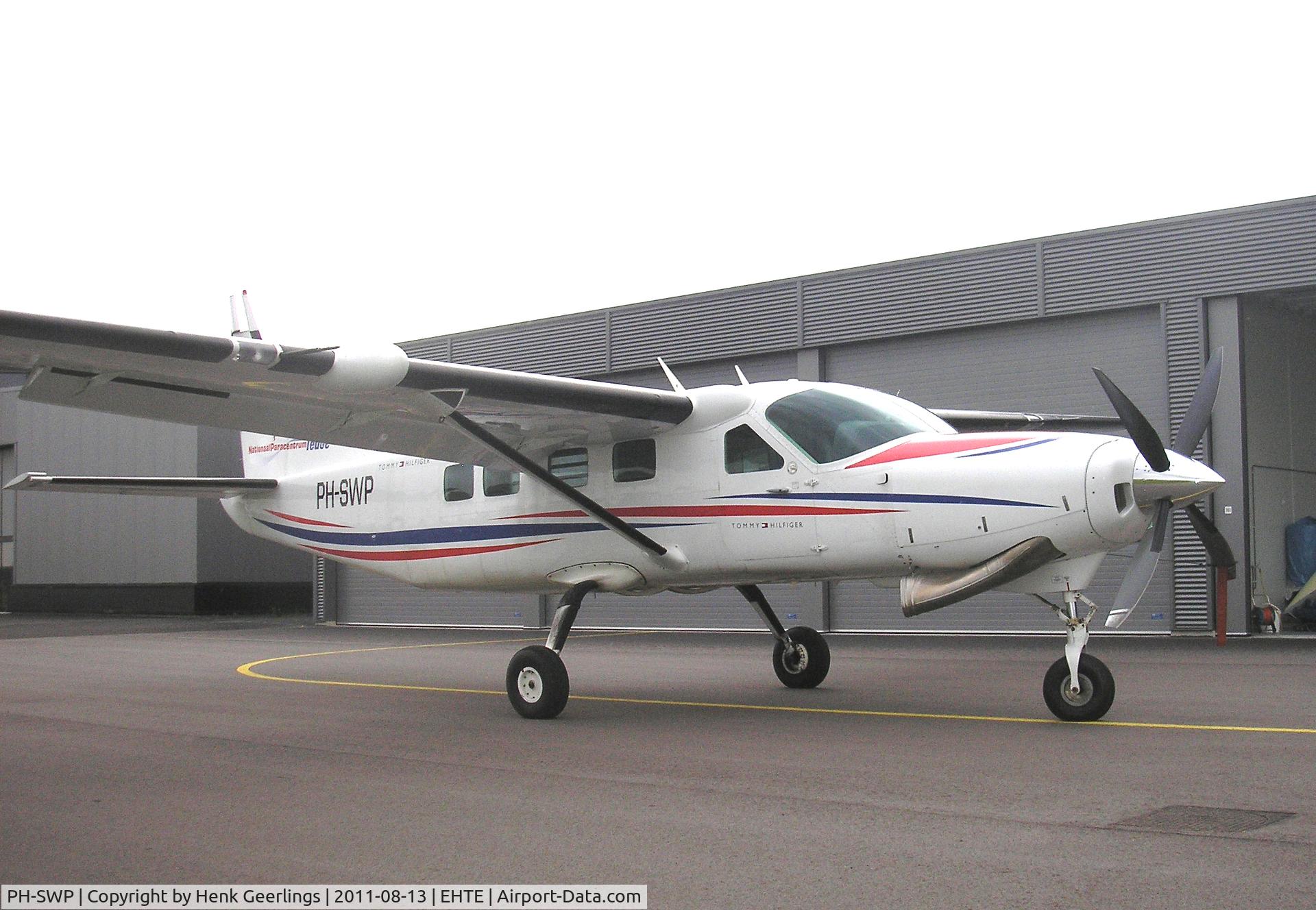 PH-SWP, 2005 Cessna 208B Super Cargomaster C/N 208B1124, National Para Center - Teuge