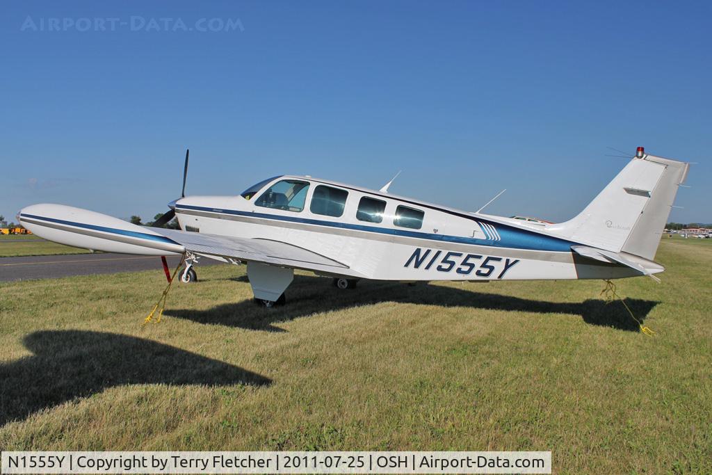 N1555Y, 1989 Beech A36 Bonanza 36 C/N E-2508, 1989 Beech A36, c/n: E-2508 at Fond Du Lac