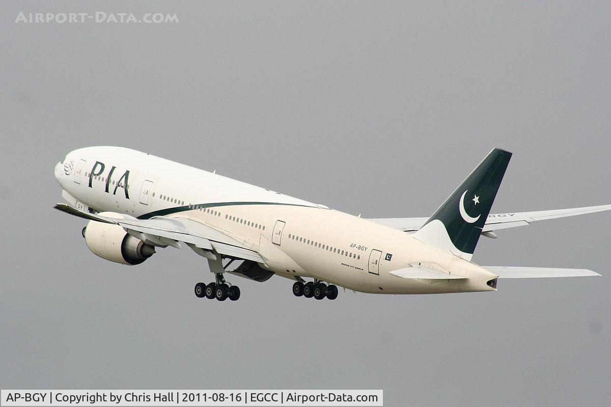 AP-BGY, 2005 Boeing 777-240/LR C/N 33781, PIA Pakistan International Airlines