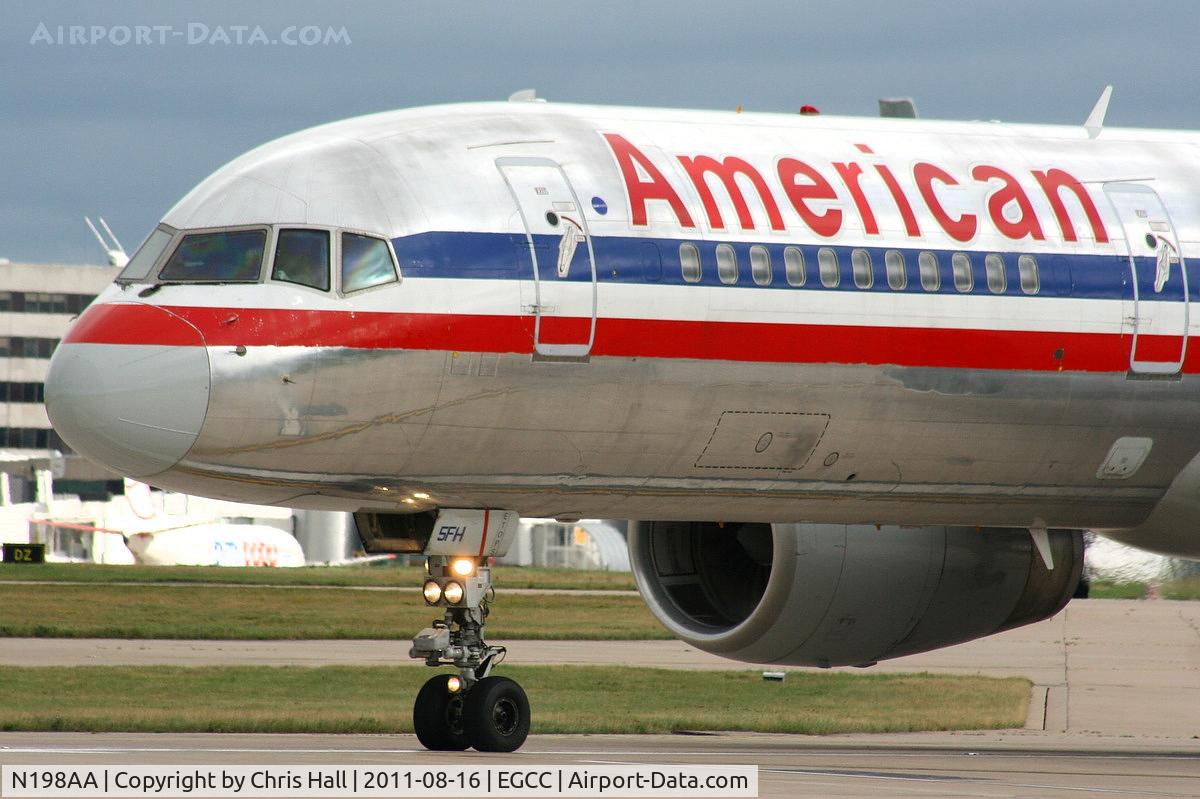 N198AA, 2001 Boeing 757-223 C/N 32392, American Airlines