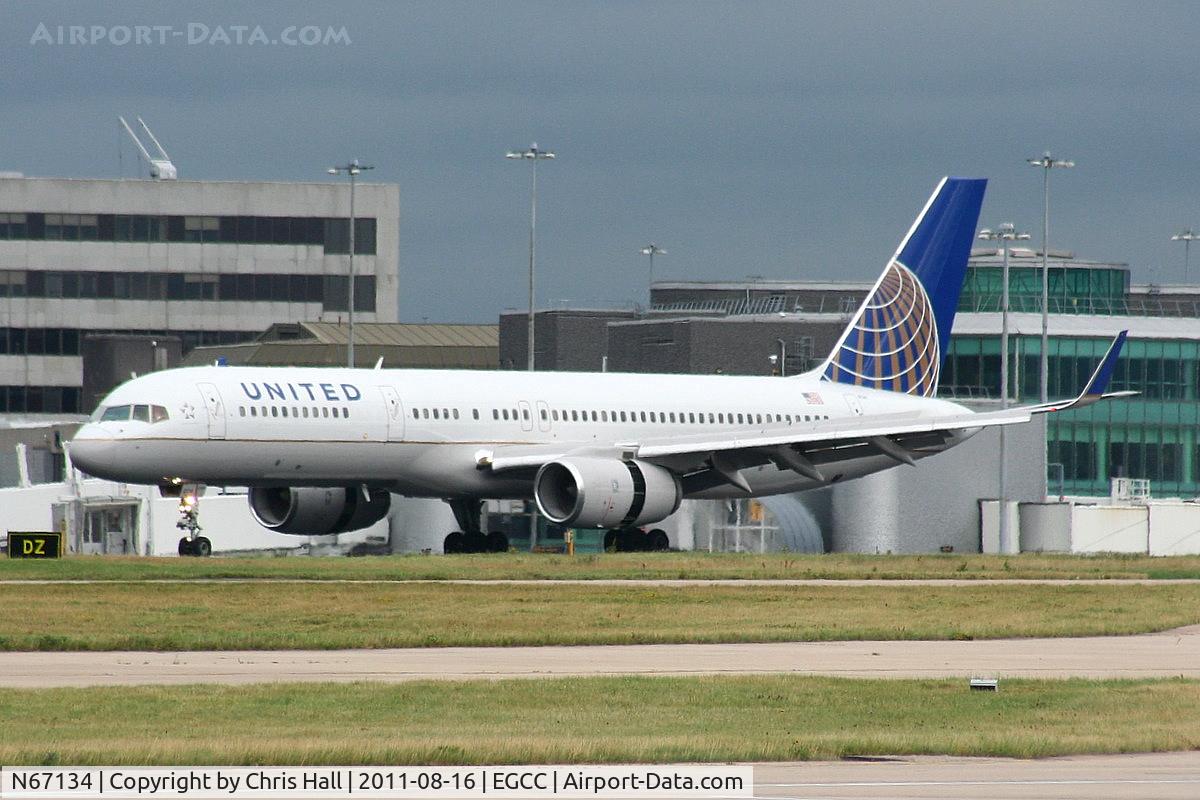 N67134, 1999 Boeing 757-224 C/N 29283, United Airlines