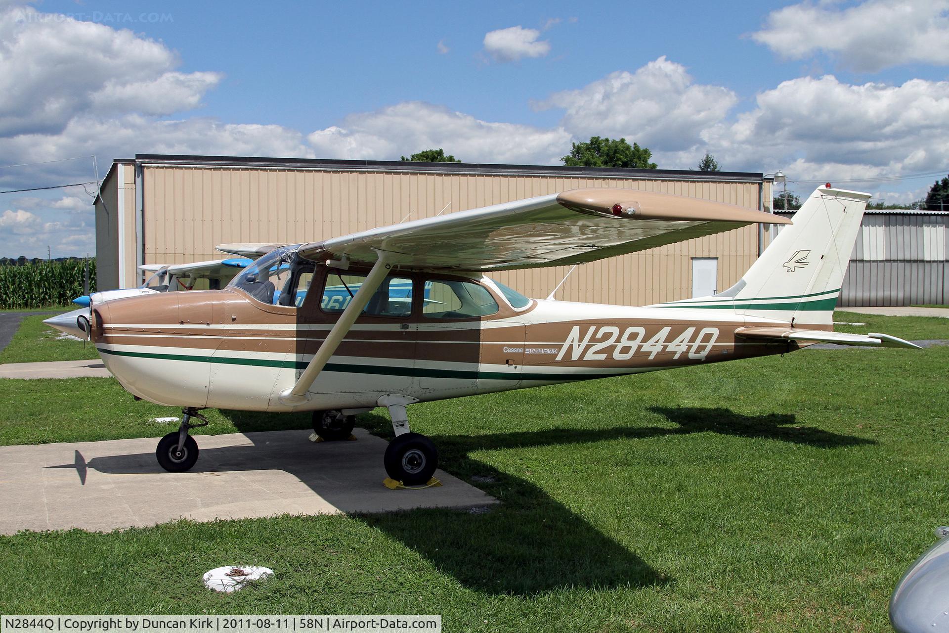 N2844Q, 1971 Cessna 172L C/N 17259844, Basking in the midday sun