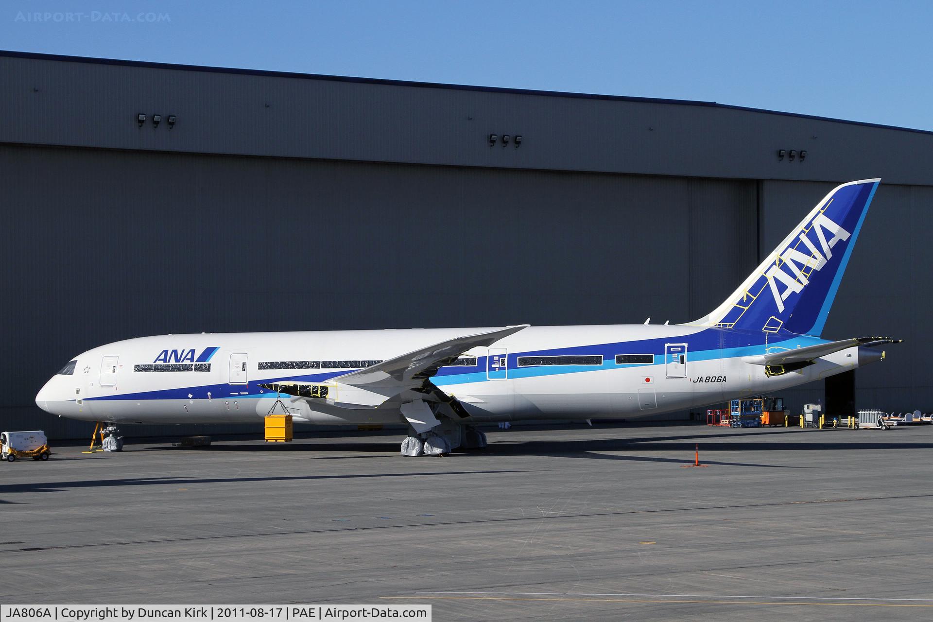 JA806A, 2012 Boeing 787-8 Dreamliner C/N 34515, Awaiting engines and retrofit