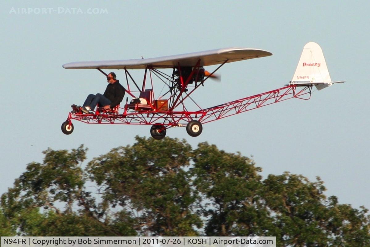 N94FR, 1995 Breezy RLU-1 Breezy C/N FRF-1, Arriving at Airventure 2011.