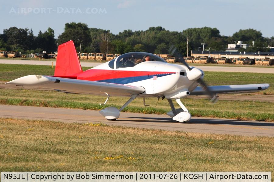 N95JL, 2001 Vans RV-6A C/N 24199, Departing Airventure 2011.