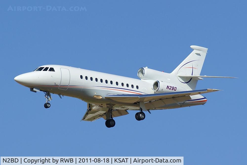 N2BD, 2000 Dassault Falcon 900EX C/N 72, Landing 12R