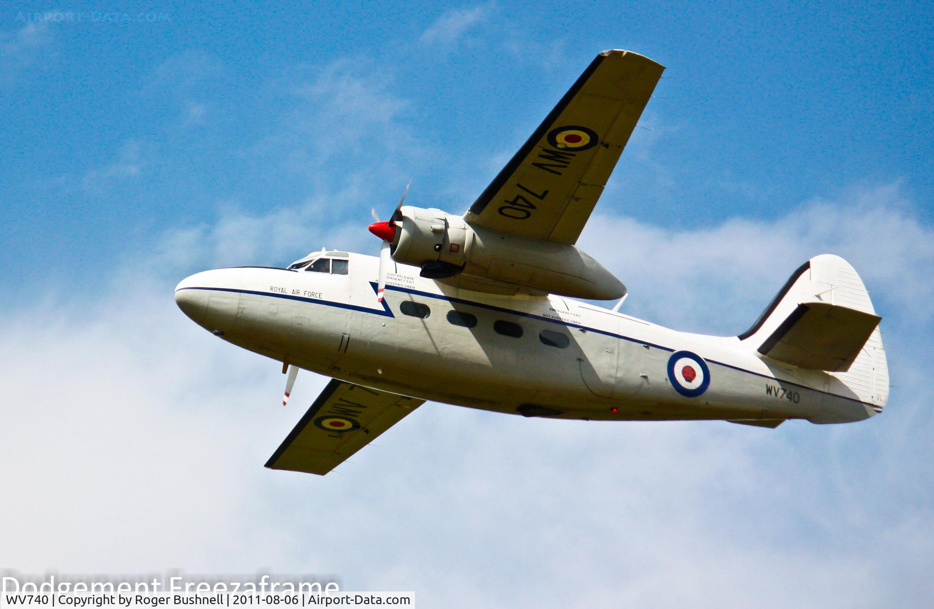 WV740, 1955 Hunting Percival P-66 Pembroke C1 C/N PAC/66/027, Fly over Ibsley Hants.