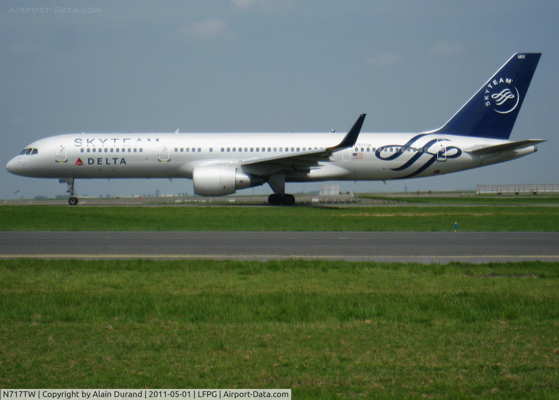 N717TW, 1999 Boeing 757-231 C/N 28485, In addition to serving TWA and then American, N717TW now serves Delta by acting as one of the ATL based airline's permanent envoy clad in Skyteam dress