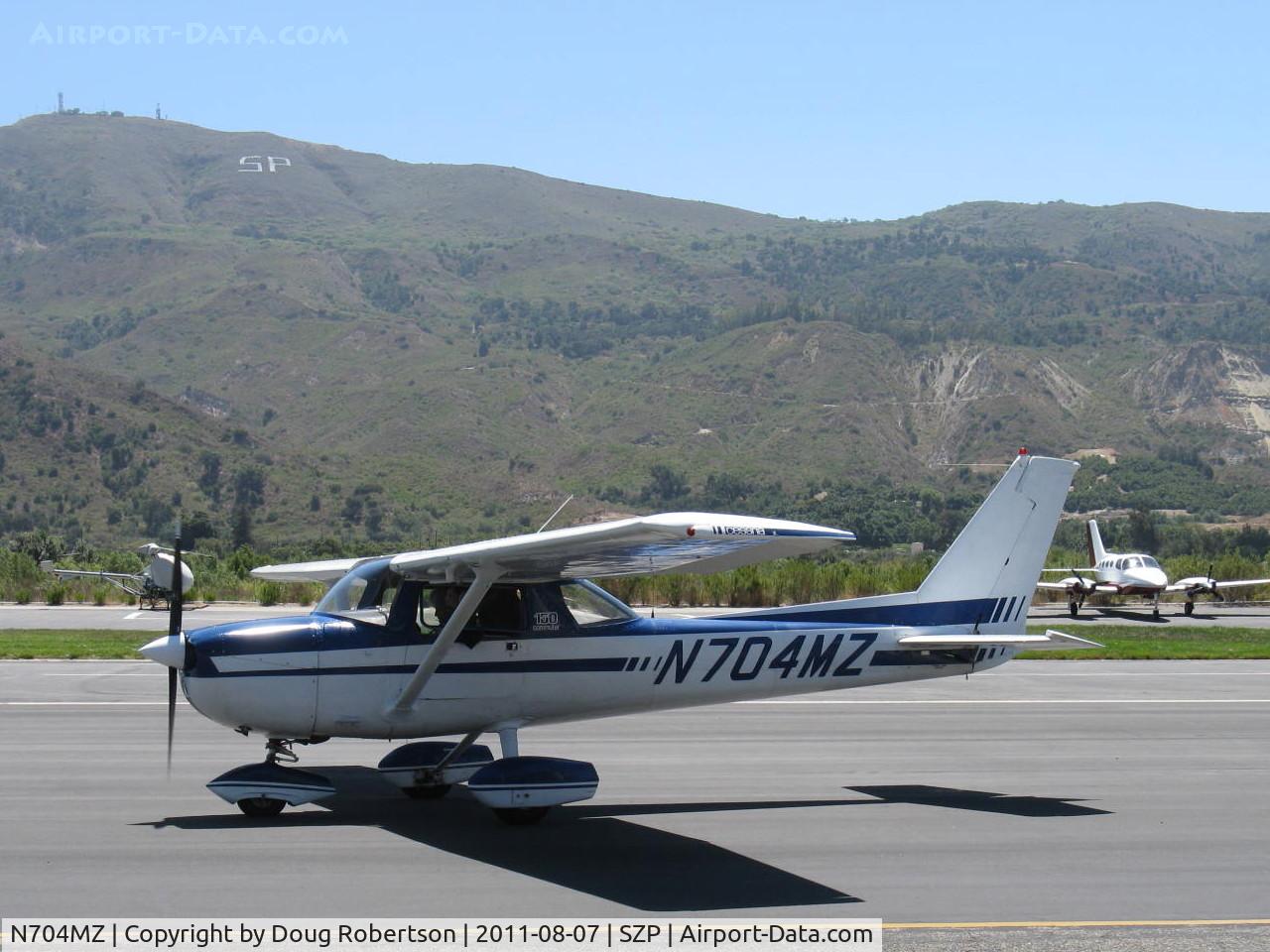 N704MZ, 1976 Cessna 150M C/N 15078732, 1976 Cessna 150M, Continental O-200 100 Hp, taxi back