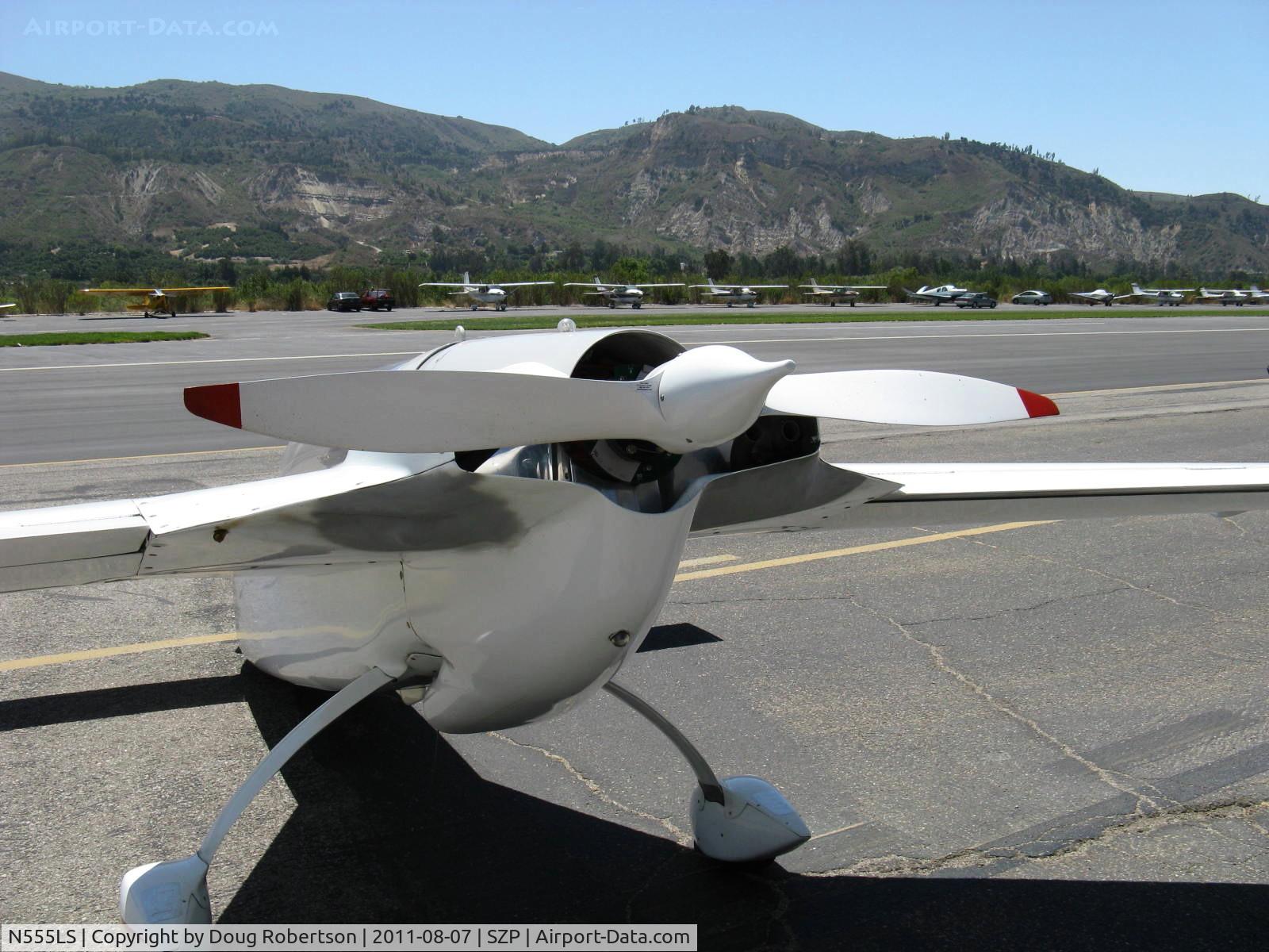 N555LS, 1981 Rutan VariEze C/N 132, 1981 Smith VARIEZE, Continental O-200 100 Hp pusher, low-drag spinner