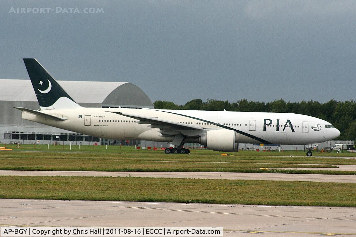 AP-BGY, 2005 Boeing 777-240/LR C/N 33781, PIA Pakistan International Airlines