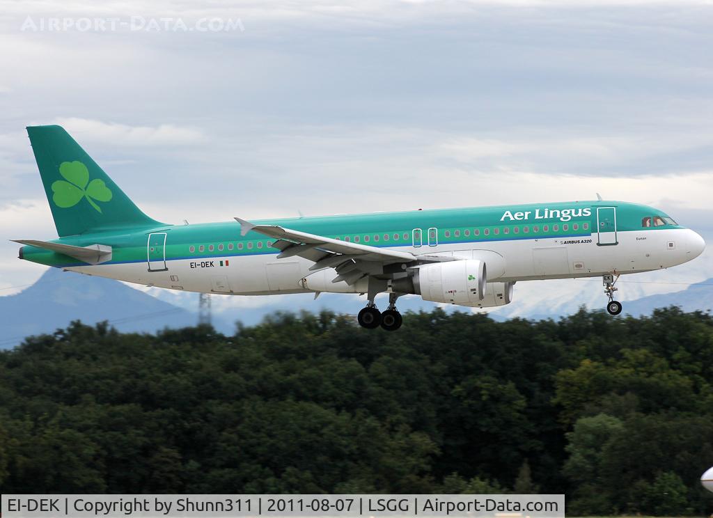 EI-DEK, 2005 Airbus A320-214 C/N 2399, Landing rwy 23