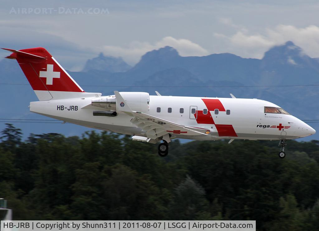 HB-JRB, 2002 Bombardier Challenger 604 (CL-600-2B16) C/N 5530, Landing rwy 23 in new c/s