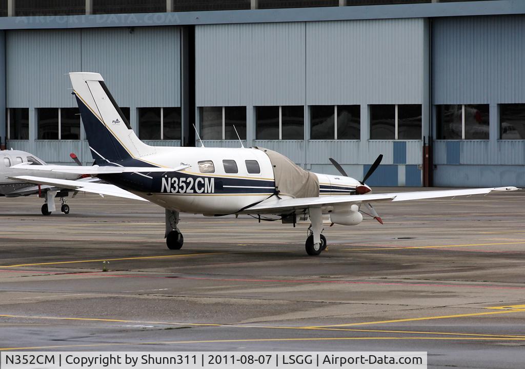 N352CM, 1995 Piper PA-46-350P Malibu Mirage C/N 4636019, Parked...