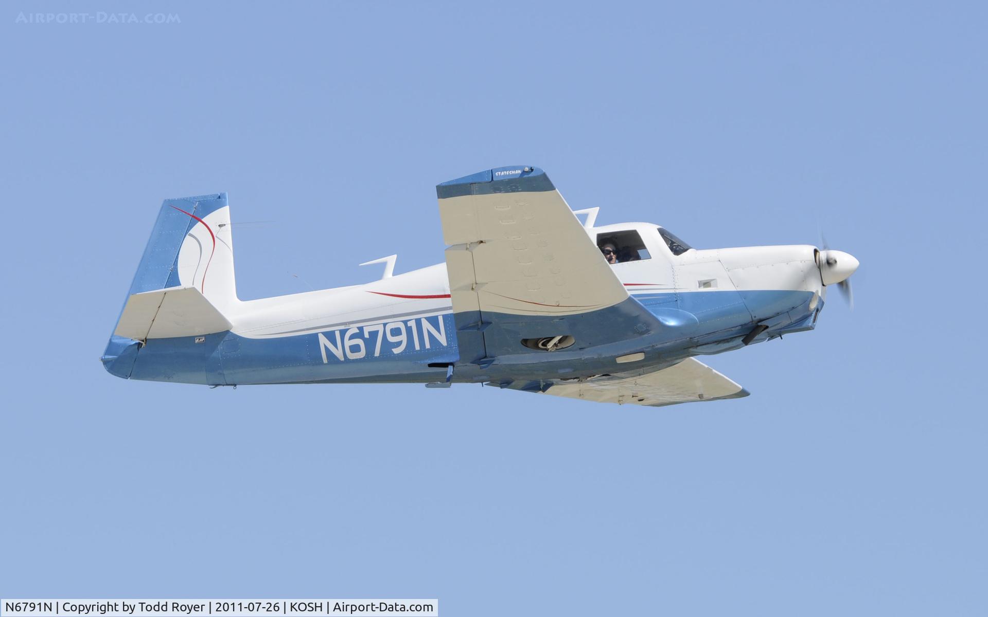 N6791N, 1968 Mooney M-20G Statesman C/N 680097, AIRVENTURE 2011