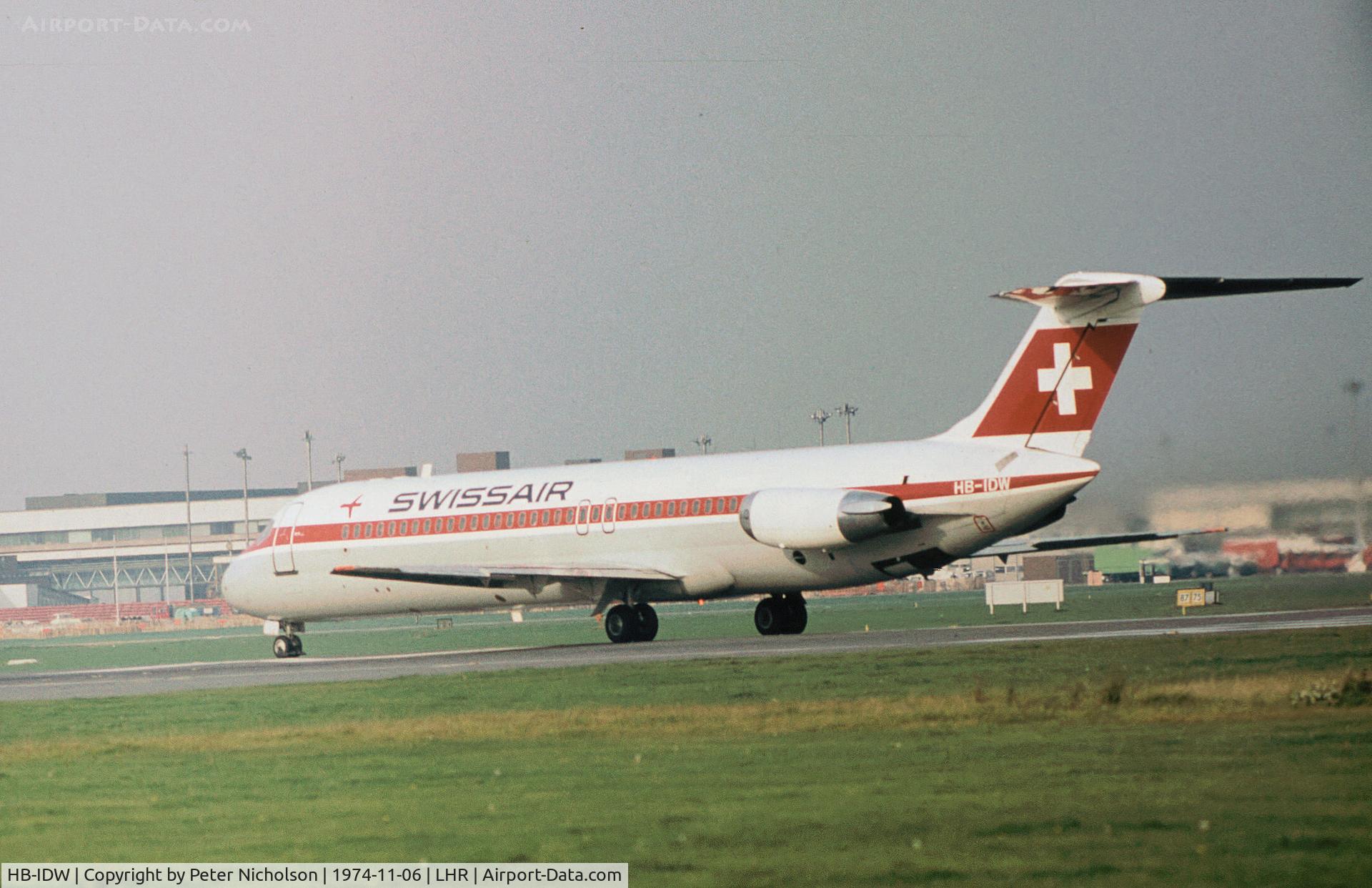 HB-IDW, 1968 Douglas DC-9-41 C/N 47115, DC-9-41 of Swissair preparing for take-off on Runway 27L at Heathrow in November 1974.