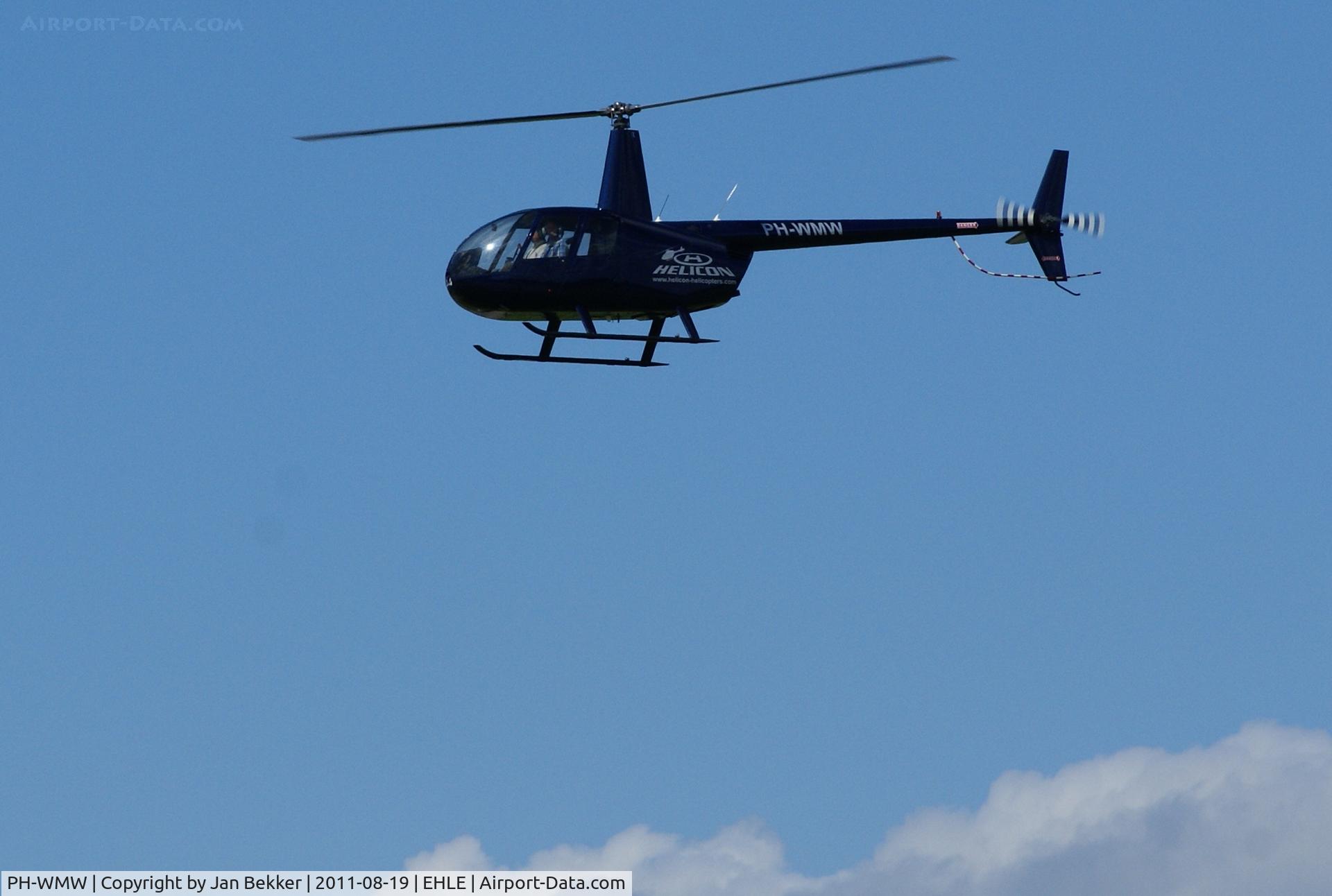PH-WMW, Robinson R44 Raven I C/N 2072, Lelystad Airport