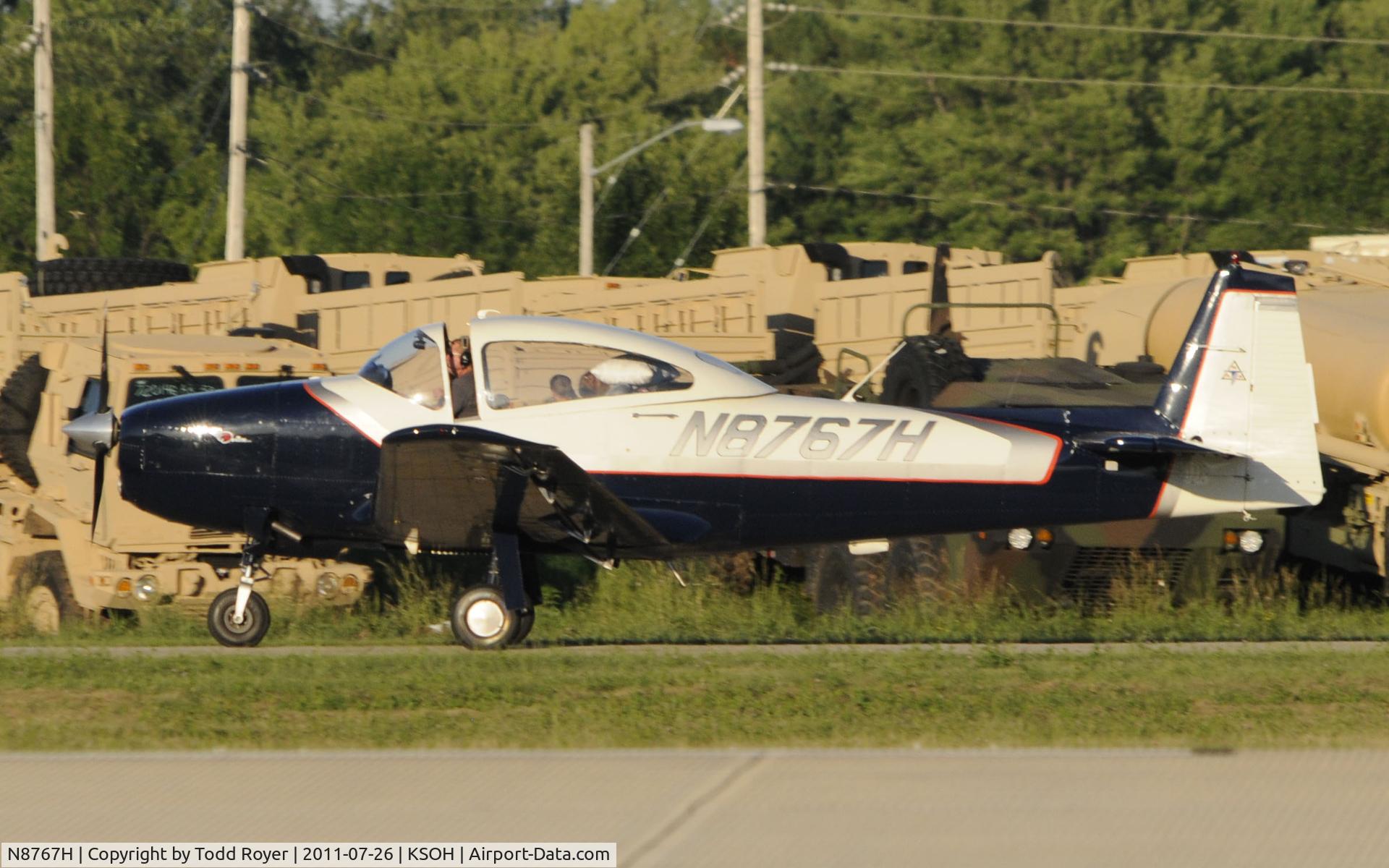 N8767H, 1947 North American Navion C/N NAV-4-767, AIRVENTURE 2011