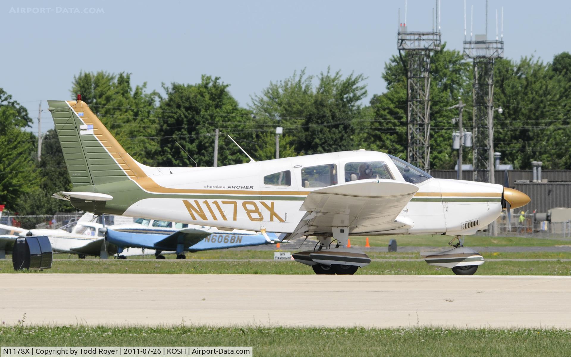 N1178X, 1975 Piper PA-28-180 C/N 28-7505220, AIRVENTURE 2011
