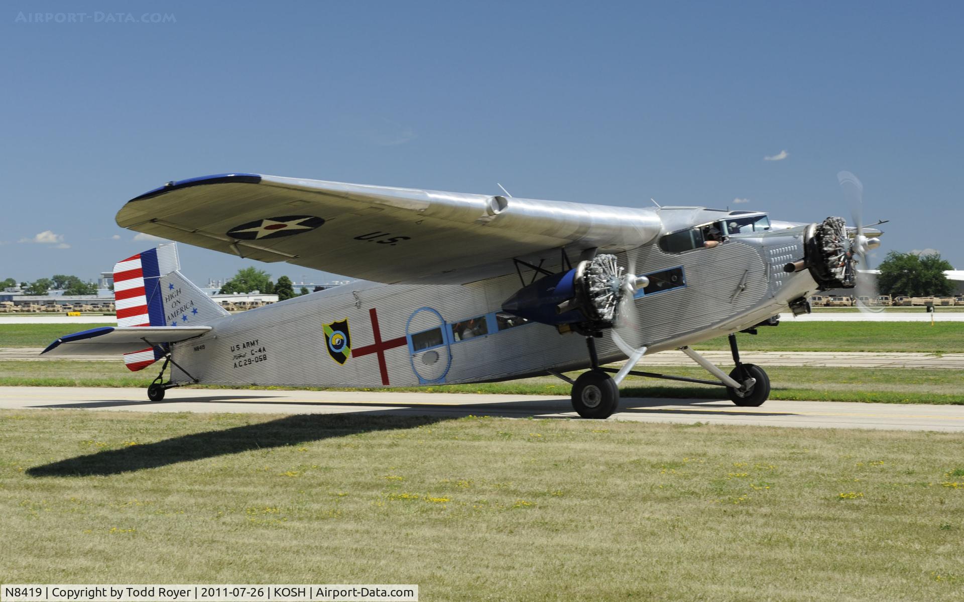 N8419, 1929 Ford 5-AT-C Tri-Motor C/N 58, AIRVENTURE 2011