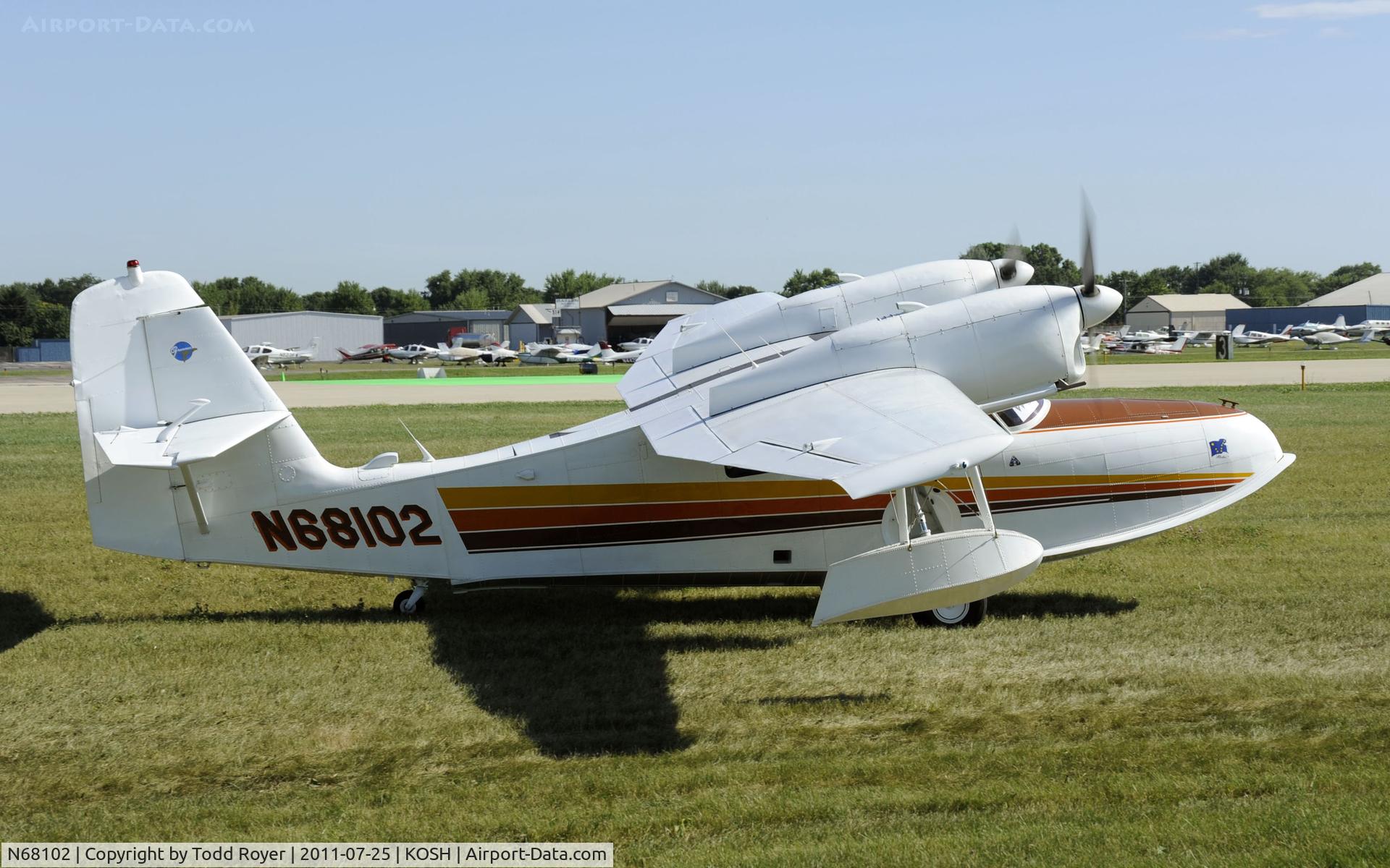 N68102, 1945 Grumman G-44 Widgeon C/N 1351, AIRVENTURE 2011