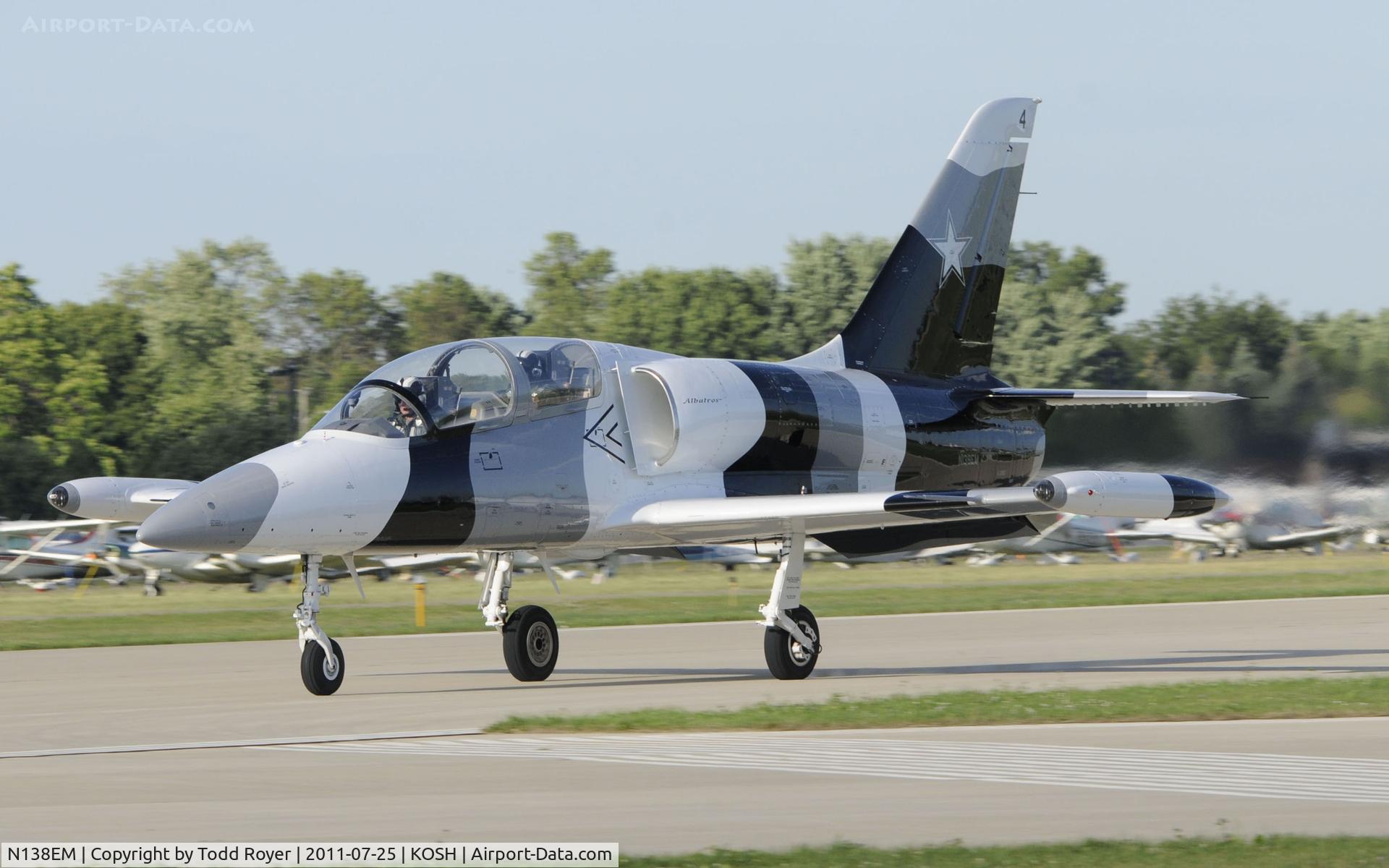 N138EM, Aero L-39 Albatros C/N PA 831106, AIRVENTURE 2011