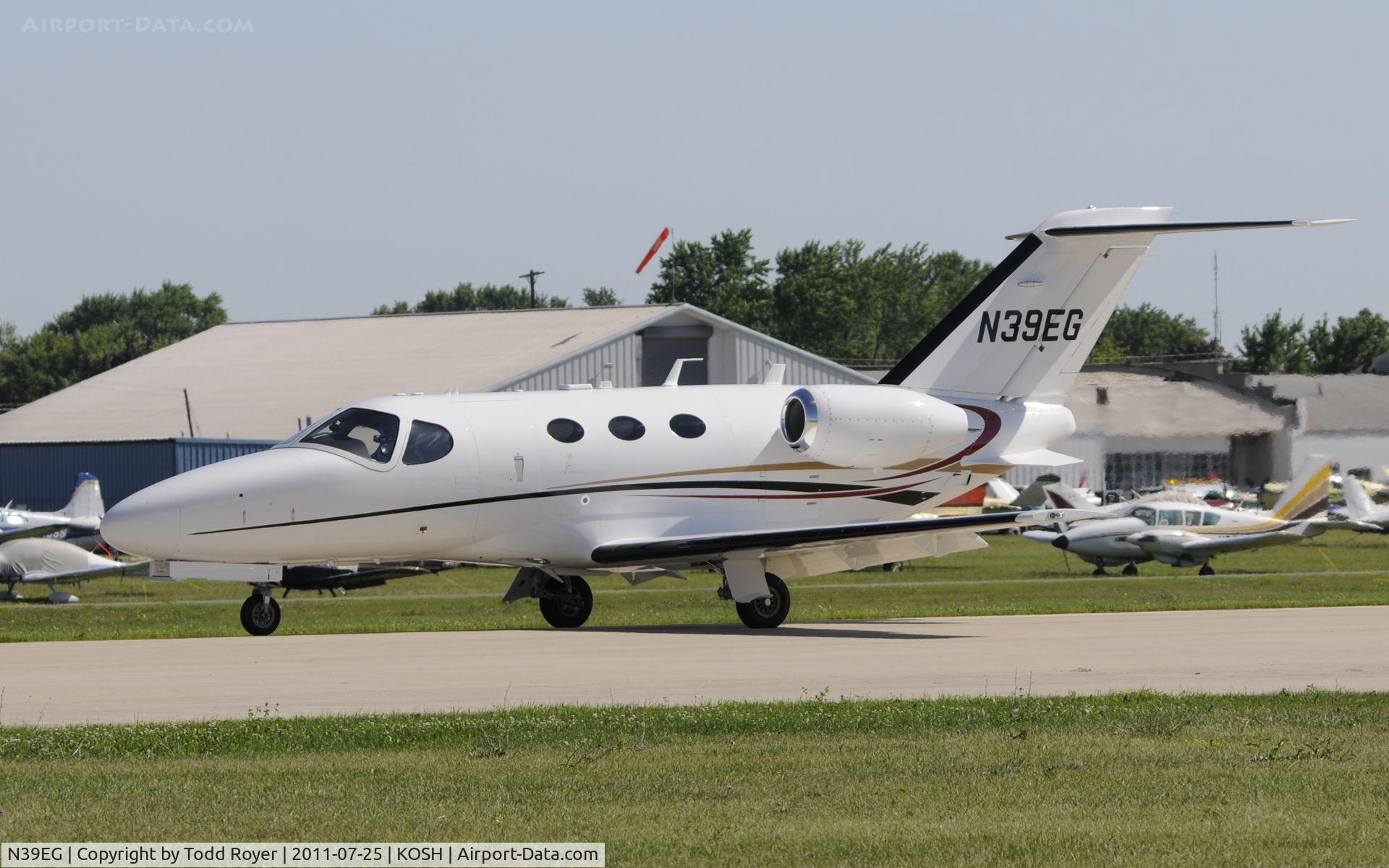 N39EG, 2010 Cessna 510 Citation Mustang Citation Mustang C/N 510-0291, AIRVENTURE 2011