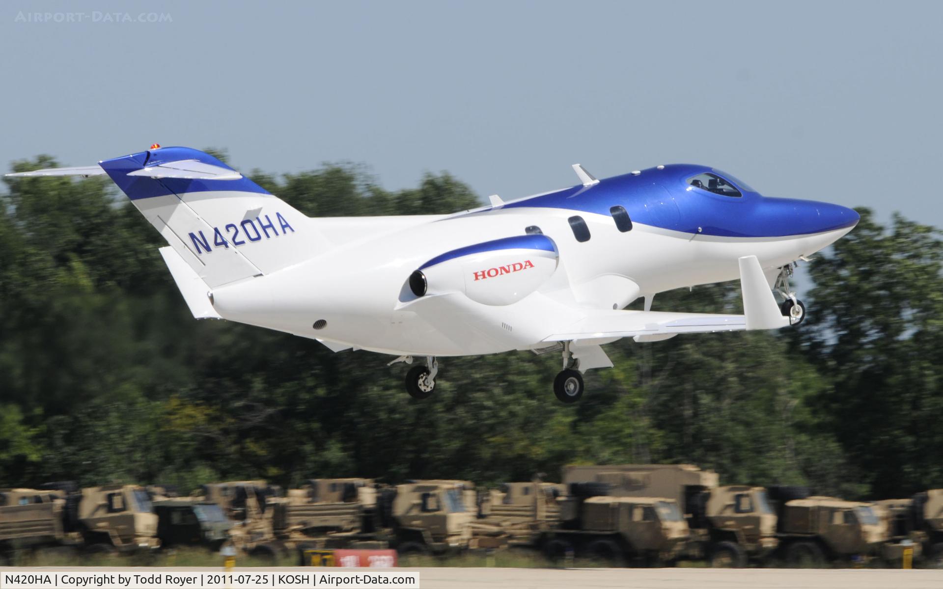 N420HA, 2003 Honda HA-420 HondaJet C/N P001, AIRVENTURE 2011