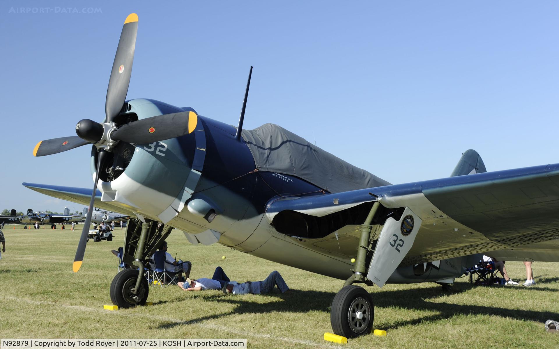 N92879, 1944 Curtiss SB2C-5 Helldiver C/N 83725, AIRVENTURE 2011