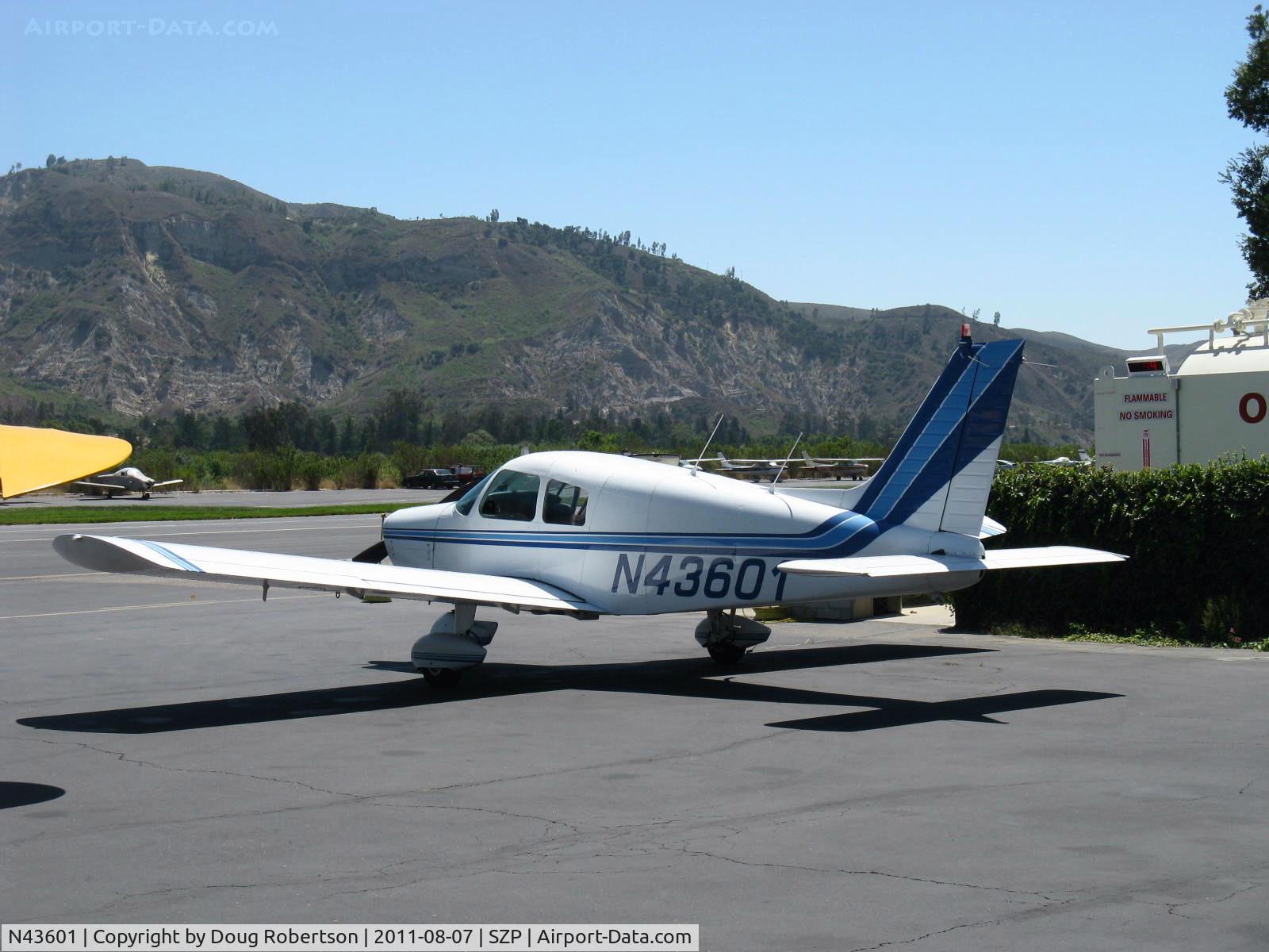 N43601, 1974 Piper PA-28-140 Cruiser C/N 28-7425381, 1974 Piper PA-28-140 CRUISER, Lycoming O&VO-360 180 Hp performance upgrade, refueling