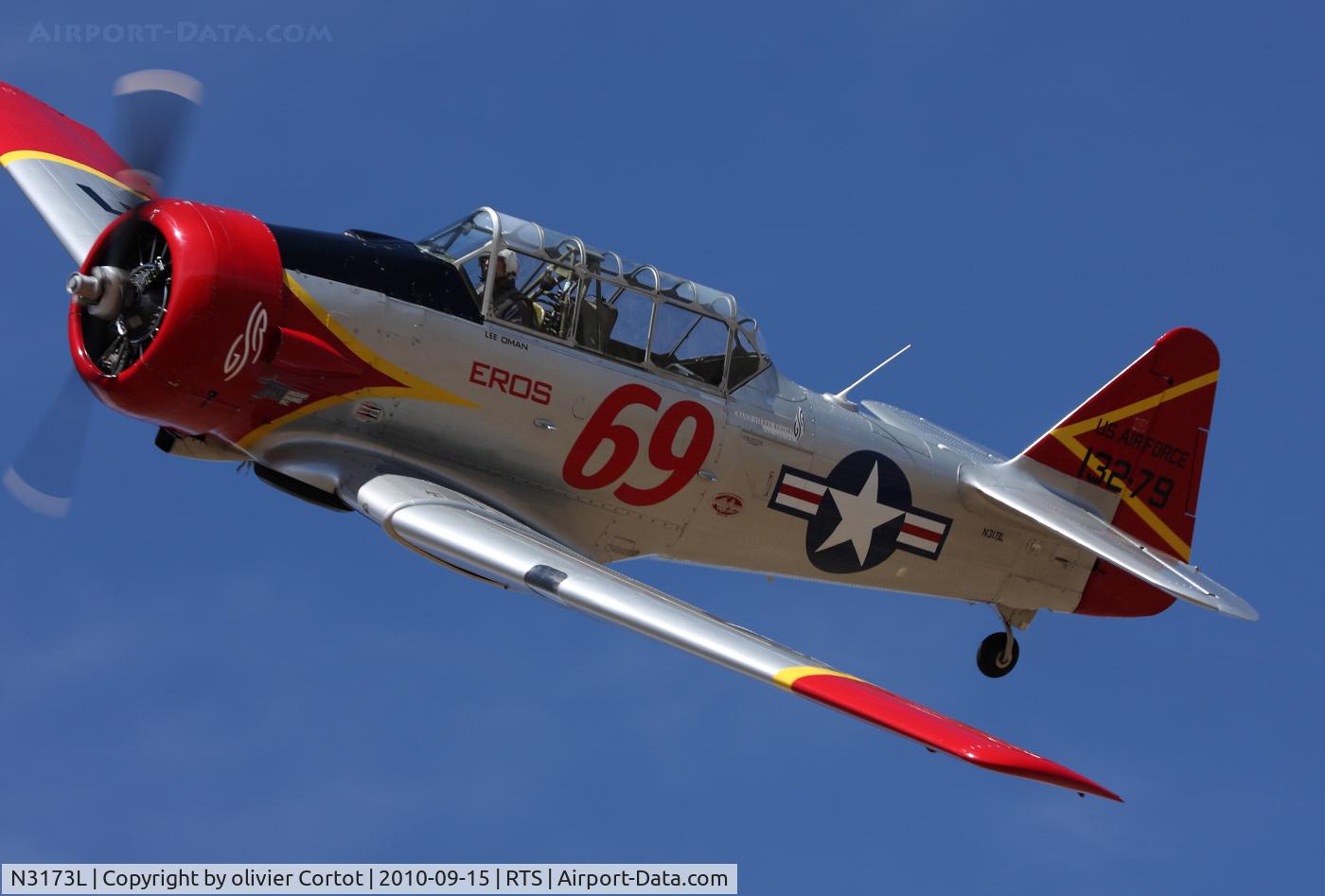 N3173L, 1945 North American AT-6 C/N 413279, that was close !